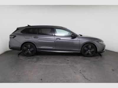VW Passat Variant R-Line (2026) - Foto 9