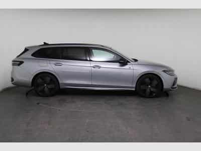 VW Passat Variant R-Line (2026) - Foto 10