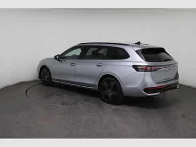 VW Passat Variant R-Line (2026) - Foto 5