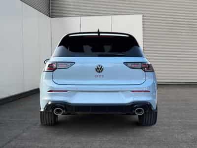 VW Golf GTI Clubsport (2026) - Foto 4