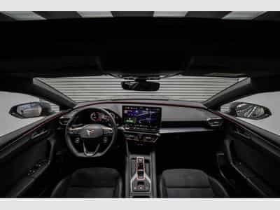 Cupra Leon ST 2,0 TSI (2025) - Photo 6