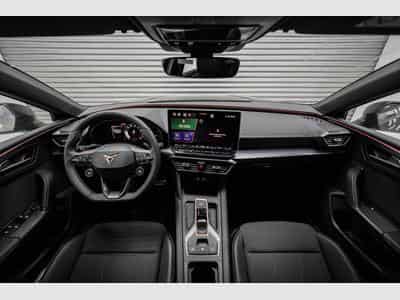 Cupra Leon ST 2,0 TSI (2026) - Photo 6