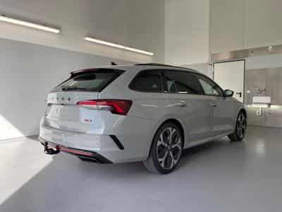 Skoda Octavia RS (2026) - Foto 4