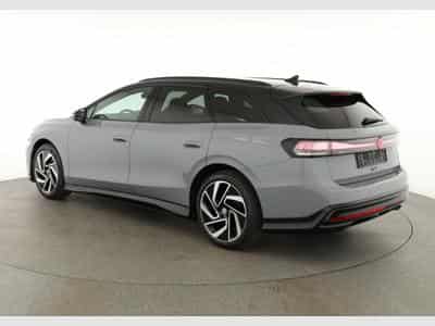 VW ID.7 Kombi Pro S 210 kW (2026) - Photo 3
