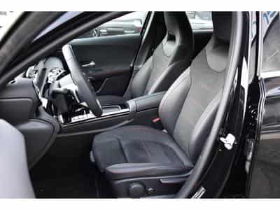 Mercedes A 200 AMG Line 7G-Tronic GPS LANE CAM PARK KEYLESS 1° MAIN (2025) - Photo 6