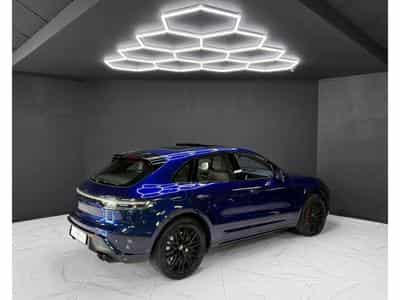 Porsche Macan III GTS (2023) - Photo 5