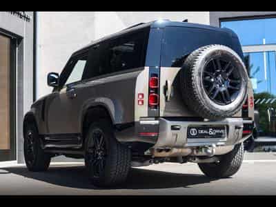 Land-Rover Defender 90 D200 X-DYNAMIC S AUTO - GONDWANA STONE GLOSS (2022) - Photo 3