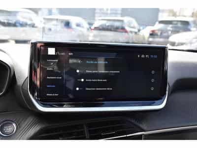 Peugeot 2008 1.2 Hybrid 145 Allure e-DCS6 ACC LANE SIDE GPS CAM360 1°MAIN (2025) - Foto 13