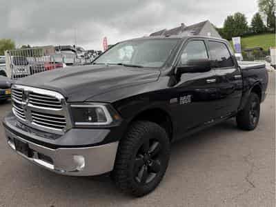 Dodge RAM 1500 SLT 5.7 HEMI GAZ AUTO CUIR NAVI (2015) - Photo 2
