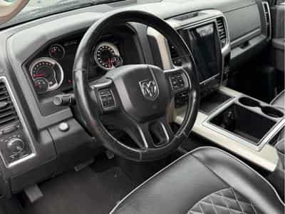 Dodge RAM 1500 SLT 5.7 HEMI GAZ AUTO CUIR NAVI (2015) - Photo 6