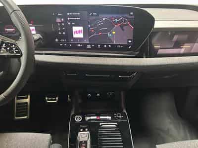 Audi Q6 e-tron 185 kw (2026) - Photo 12