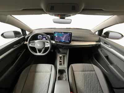 VW Golf Life+DSG+LED+Navi (2025) - Photo 2