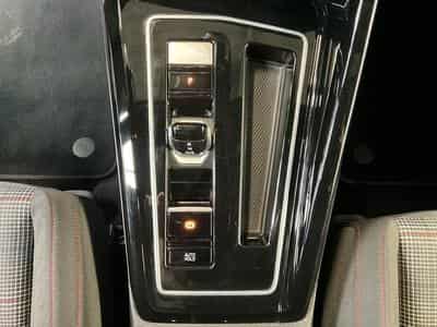 VW Golf GTI+DSG+Led+LM19+Pano+AHK (2024) - Photo 12