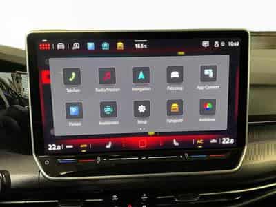 VW Golf GTI+DSG+Led+LM19+Pano+AHK (2024) - Photo 13