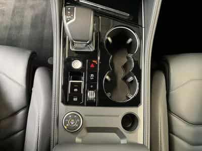 VW Touareg R-Line+DSG+V6+4M+AHK (2025) - Photo 14