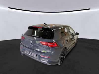 VW Golf GTD 2.0 TDI DSG7 200 CV *PANO* MATRIX* HARMAN * (2024) - Foto 6