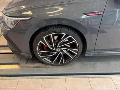 VW Golf GTI 2.0 TSI BVM6 245 CV *BOITE MECA* CUIR * HARMAN* (2023) - Foto 8