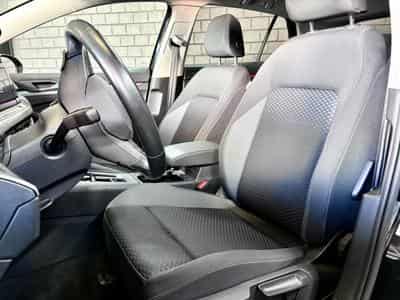 VW Golf Life ACTIVE 2.0 TDI DSG7 150 CV ** Attelage ** Caméra ** (2022) - Foto 7