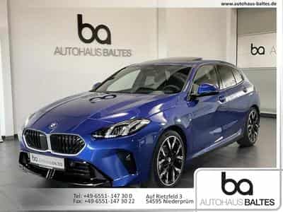 BMW 120 (2025) - Photo 1