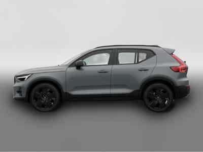 Volvo XC40 (2025) - Photo 2