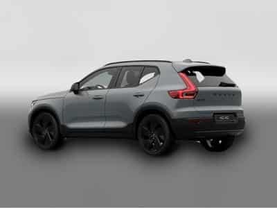 Volvo XC40 (2025) - Photo 3