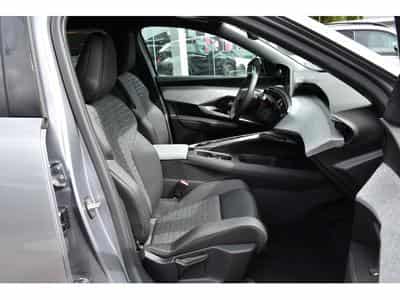 Peugeot 5008 Hybrid 145 Allure e-DSC6 ACC SG CHFF CAM360 NEUF (2026) - Photo 7