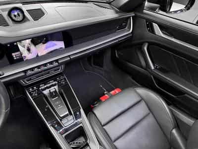 Porsche 911 Turbo Cabriolet / Aero-Kit / Lift / BOSE / 360° / ACC (2021) - Foto 10