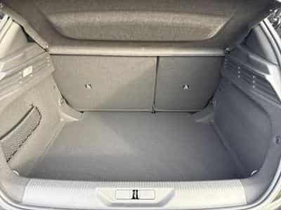 PEUGEOT 308 1.5 BlueHDi 130ch S&S Allure EAT8 (2025) - Foto 6