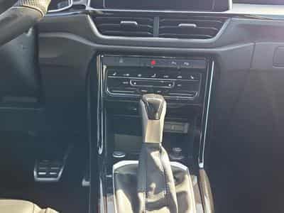VW T-Roc R-Line+DSG+4M+RearView (2022) - Photo 12