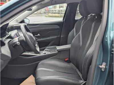 Peugeot 308 SW ALLURE 1.2 PURETECH 96KW (2024) - Foto 13
