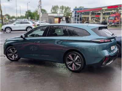 Peugeot 308 SW ALLURE 1.2 PURETECH 96KW (2024) - Foto 3