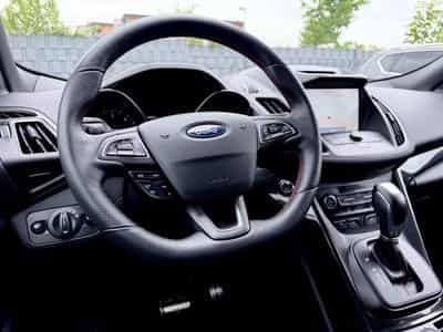 Ford Kuga Kuga ST Line 2.0 TDCI 4x4 (2019) - Photo 10
