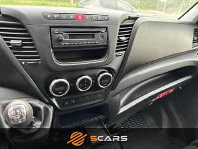 Iveco Daily 35S15 145cv L2H2   Attelage 3.5t (2015) - Foto 8
