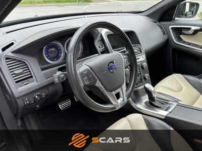 Volvo XC60 R DESIGN 2.4 D5 215CV 4x4 AWD (2012) - Photo 7