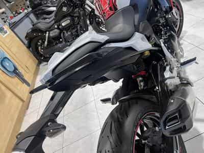 BMW F 900 R (2020) - Photo 3