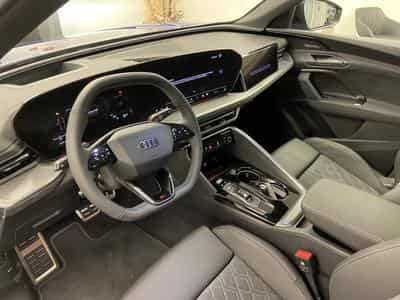 Audi Q5 Sportback S line e-hybrid quattro  367 CV / 270 kW S tronic (2026) - Foto 4