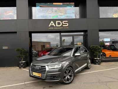 Audi SQ7 4.0L tiptronic 7 places (2018) - Photo 1
