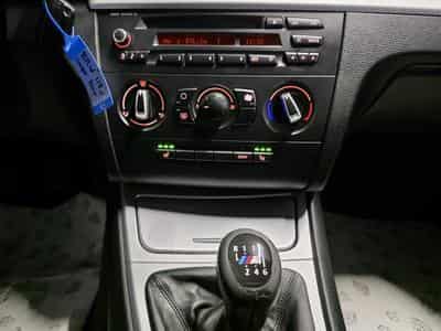 BMW 118 D COUPE M SPORT PAKET BI-XENON (2011) - Foto 8