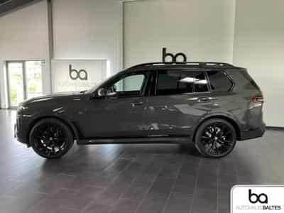 BMW X7 (2025) - Photo 3