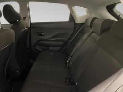 Hyundai Kona 1.0 T-GDI Techno 48V 7-DCT (2024) - Photo 10