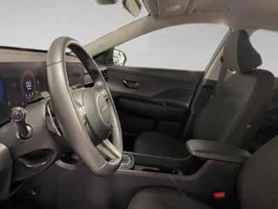 Hyundai Kona 1.0 T-GDI Techno 48V 7-DCT (2024) - Photo 3