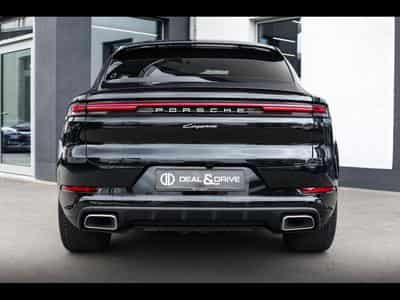 Porsche Cayenne COUPE III (2) 3.0 V6 (353 CH) – CHROMITE BLACK METALLIC (2025) - Foto 4