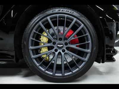 Aston-Martin DBX 707 4.0 V8 - ONYX BLACK METALLIC (2023) - Photo 8