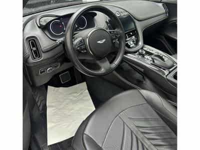 Aston-Martin DBX DBX 707 V8 4x4 / FULL CARBON (2023) - Foto 6