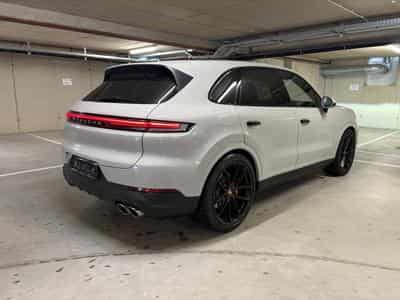 Porsche Cayenne S 4.0 441/ BI-COLOR/ CARBON/ (2023) - Foto 8