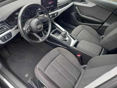 Audi A4 Avant 35 TFSI (2022) - Photo 2