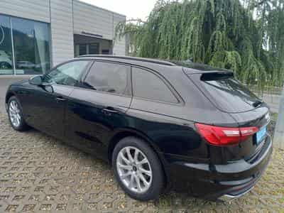 Audi A4 Avant 35 TFSI (2022) - Photo 4