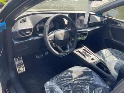 Cupra Leon 1.5 eTSI 110 kW (2026) - Foto 1