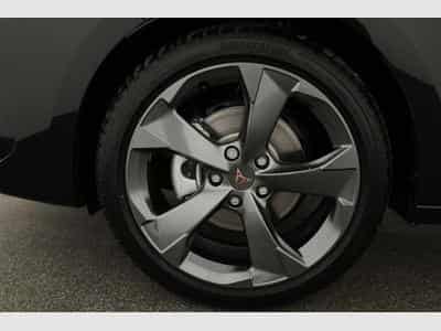 Cupra Leon 1.5 eTSI 110 kW (2026) - Photo 12