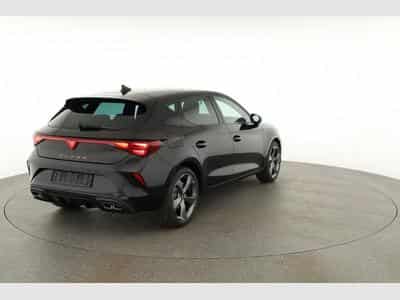 Cupra Leon 1.5 eTSI 110 kW (2026) - Photo 15